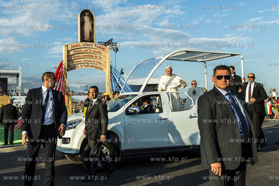 Młodzi z całego świata w sobotę, w przedostatni...