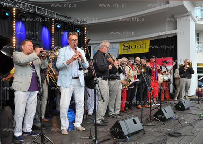 Sopot. Molo Jazz Festival. Pochod Nowoorleanski z Placu...