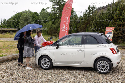 Wręczenie nagród laureatom Loterii PIT w Pruszczu...