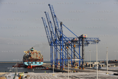 Do terminala kontenerowego DCT GDANSK S.A. wplynal...