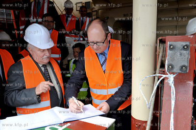 Terminal DCT w Gdansku. Prezydent Lech Walesa, z Prezydentem...