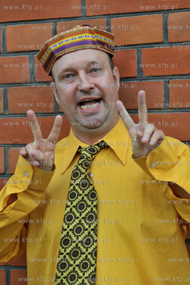 Nadbaltyckie Centrum Kultury. Promocja ksiazki Artysci,...