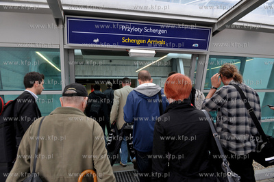 Promocyjny i oficjalnie pierwszy lot na trasie Gdansk...