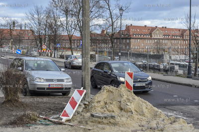 Budowa wiaduktu Biskupia Górka w ciągu Traktu św....