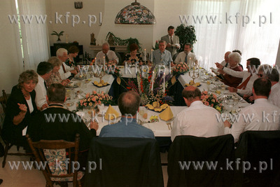 Spotkanie i obiad trzech prezydentow Georga Busha,...