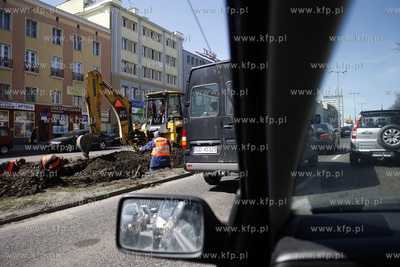 Gdansk Wrzeszcz. Remont torowiska na ul Grunwaldzkiej.
18.04.2011
fot....