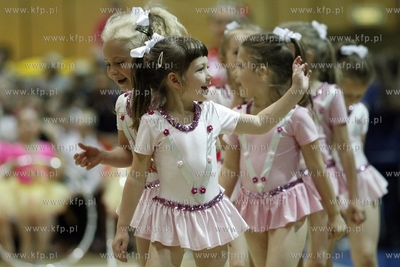 Gdynia. Hala widowiskowo-sportowa im. Kazimierza Gorskiego....