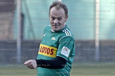 Gdansk. Boisko przy ul. Traugutta.  Sylwestrowy mecz...