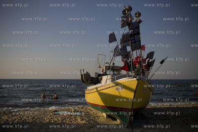 Kąty Rybackie. Przystań rybacka od strony morza.
11.08.2015
fot....