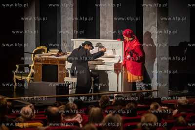 Opera Bałtycka.
Pomposo i...
Spektakl familijny.
13.10.2024
fot....