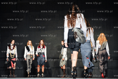 Gdansk, Dlugi Targ. Jarmark Dominikanski. Pokaz mody...