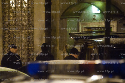 Potrojne zabojstwo przy ul. Dlugiej w Gdansku.  14.03.2013...