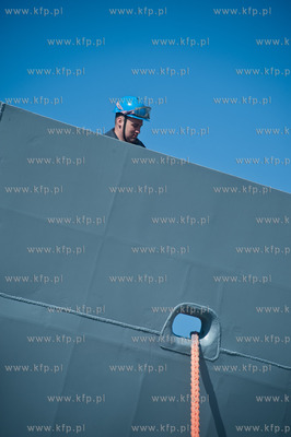 Gdynia. Oksywie. Port Marynarki Wojennej. Fregata rakietowa...