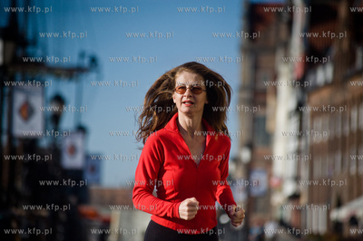 Gdansk. Dlugie Pobrzeze. Aktorka z Gdanska, mieszkajaca...