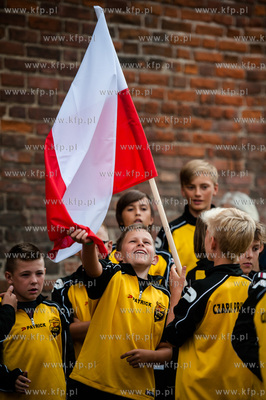 Gdansk. Ul. Dluga. Parad zawodnikow uczestniczacych...