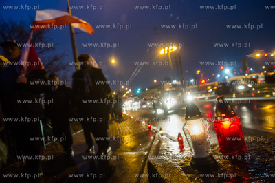 Gdynia. Obchody 45. rocznicy Grudnia '70. Apel poleglych...