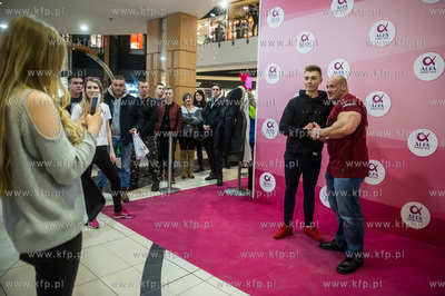 Gdańsk. Centrum Handlowe Alfa Centrum. Walentynkowe...