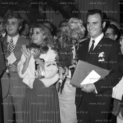 X Miedzynarodowy Festiwal Piosenki w Sopocie. Na zdjeciu...