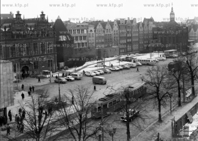Gdańsk, Targ Węglowy. Widać tramwaje. 02.19690001998z_luty1969Fot....