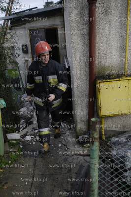 Pozar domu przy Trakcie Sw. Wojciecha w Gdansku. 
W...