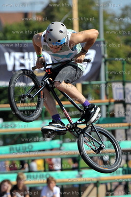 Gdansk. Plac Zebran Ludowych. Festiwal Sportow Ekstremalnych...