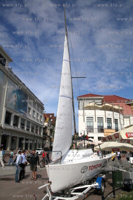 Sopot. Plac Przyjaciol Sopotu. Prezydent Jacek Karnowski...