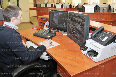 W Miejskim Centrum Zarzadzania Kryzysowego przy ul....