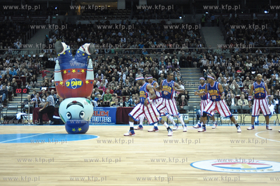 Harlem Globetrotters Poland Tour 2010. Mecz a wlasciwie...