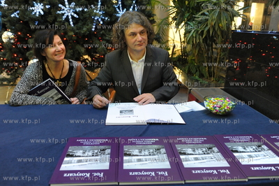 CH Manhattan w Gdansku - Wrzeszczu. Premiera polaczona...