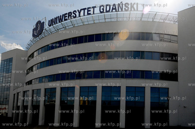 Uniwersytet Gdanski. Wydzial Nauk Spolecznych, Instytur...