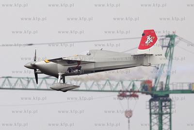 Gdynia - 4. przystanek Mistrzostw Swiata Red Bull Air...