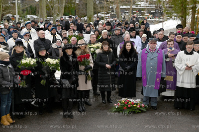 Cmentarz Witomiński w Gdyni. Uroczystości pogrzebowe...