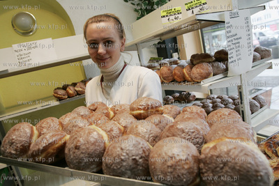 Zbliza sie tlusty czwartek, na zdjeciu Iwona Wysocka...