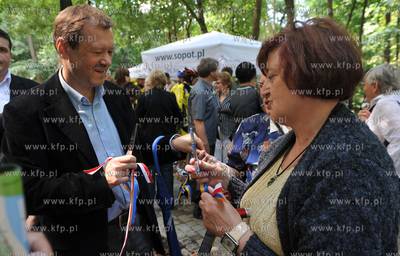 Uroczyste otwarcie Parku Polnocnego w Sopocie. Nz wiceprezydent...