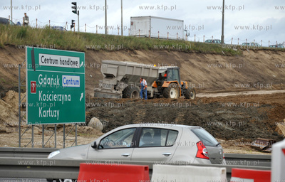 Gdansk.  Obwodnica Trojmiasta. Wmurowania kamienia...