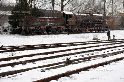Dworzec PKP w Kartuzach na Kaszubach. 29.01.2011 Fot....