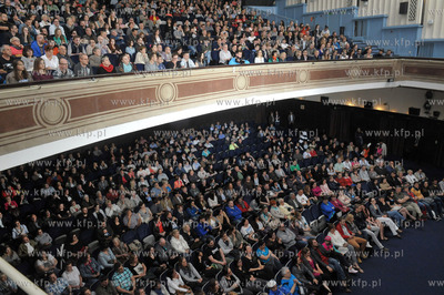 Ostatni dzien dzialalnosci kin Neptun, Kameralne i...