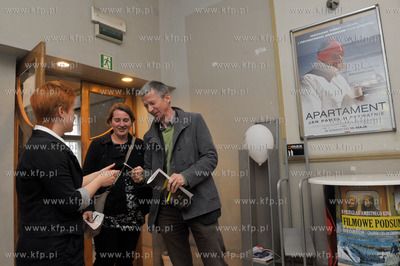 Ostatni dzien dzialalnosci kin Neptun, Kameralne i...