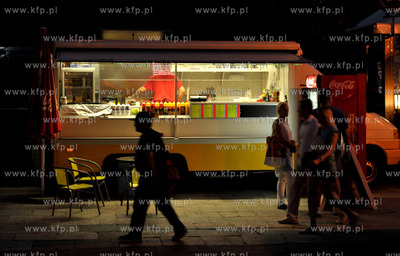 Gdansk. Targ Weglowy. Foodtruck 4.07.2015 Fot. Maciej...