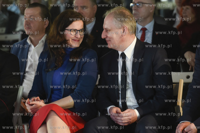 Poświęcenie i wmurowanie kamienia węgielnego pod...