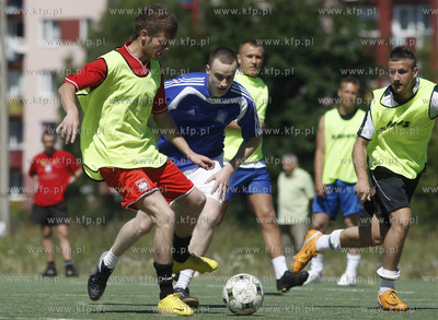 Boisko Zespolu Szkol Ogolnoksztalcacych nr 8 przy ul....