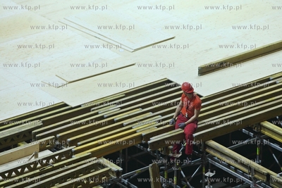 Przygotowania Ergo Areny do Halowych Lekkoatletycznych...