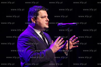 Gdansk. Teatr Szekspirowski. IV Metropolitalne Spotkanie...