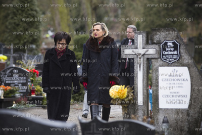 Cmentarz Garnizonowy w Gdańsku.  Minister Anna Maria...