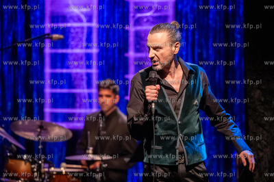 Teatr na Plaży. 60. urodziny Andr  Ochodlo i 30. Lato...