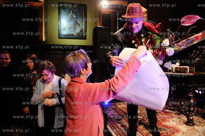 Gdansk. Nadbaltyckie Centrum Kultury, Skiboby - czyli...