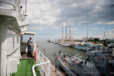 Port w Gdyni. Basen Prezydencki. Z okazji XII Baltyckich...