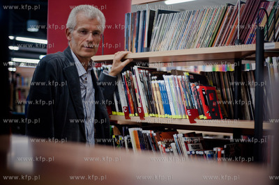 Gdansk. Biblioteka Manhattan w CH Manhattan. Spotkanie...