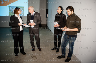 Gdansk. Centrum Sztuki Wspolczesnej Laznia. Wernisaz...