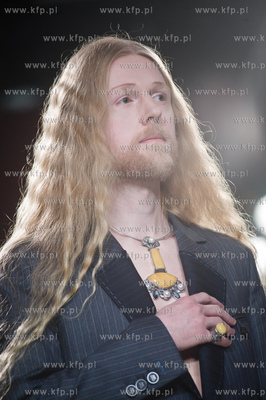 Centrum Stocznia Gdansk. Gala Amber Look Trends & Styles...